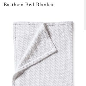 Serena and Lily Eatham Bed Blanket, twin, white, NWT